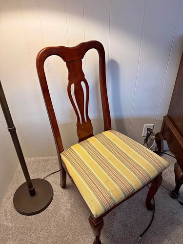 Queen anne style dining chair - queen,