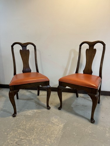Pair vintage queen - pair,
