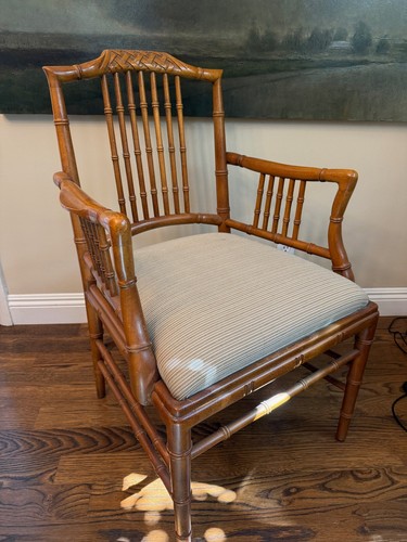 Pair queen anne vintage - pair,